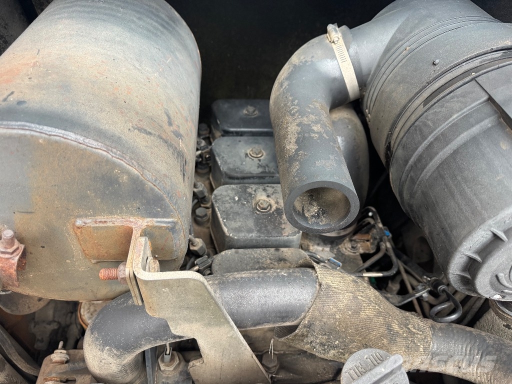 CASE 40 XT Schrankladers