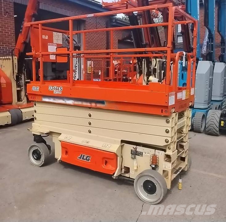JLG 3246 ES Ножничные подъемники