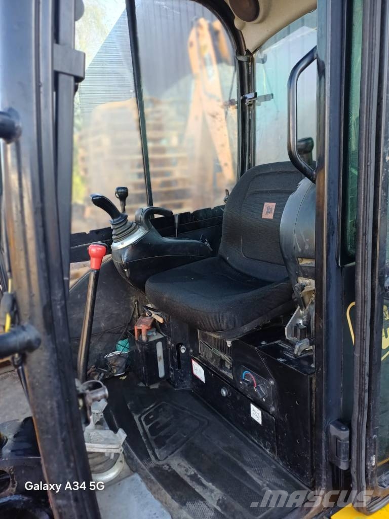 JCB 8026 CTS Mini excavatoare < 7t