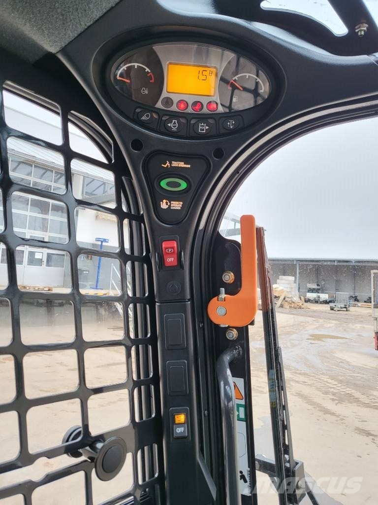 Bobcat T 450 Krautuvai su šoniniu pasukimu