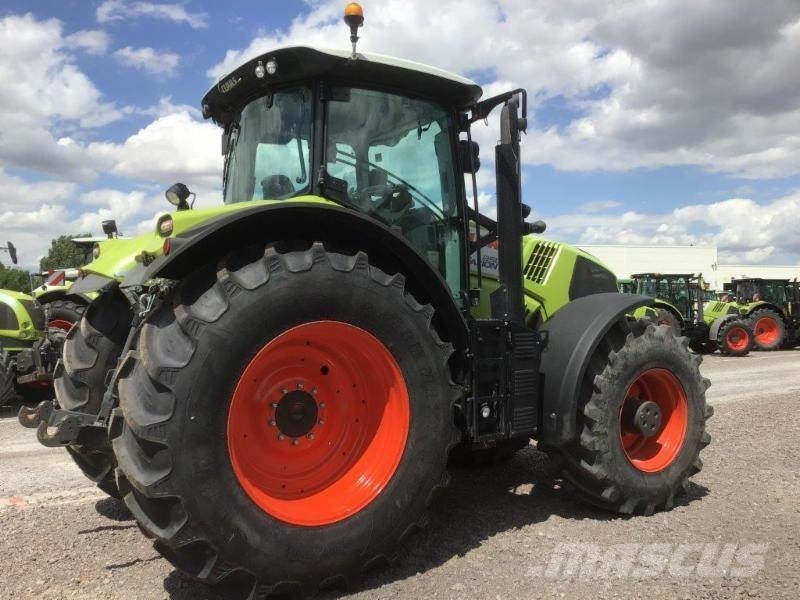 CLAAS AXION 850 C-MATIC 트랙터