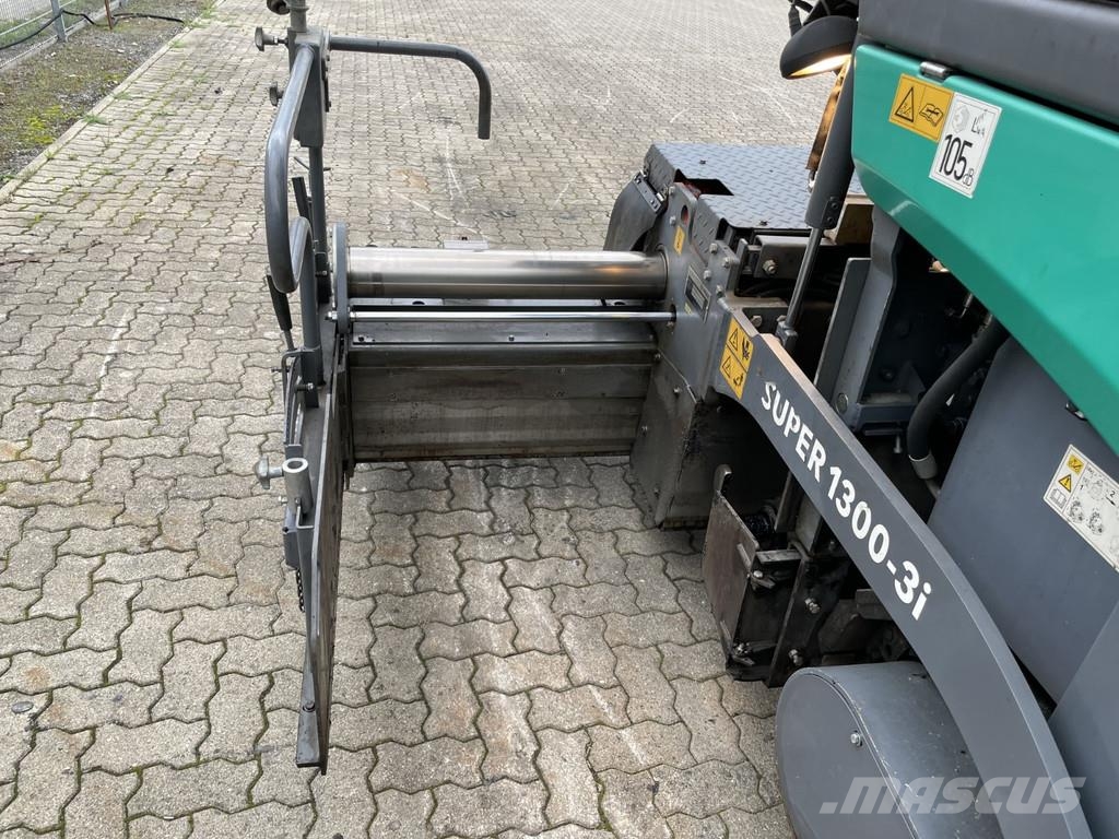 Vögele SUPER 1300-3I Машини за асфалт