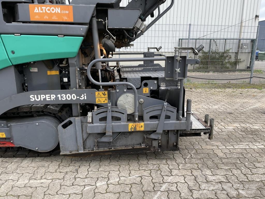 Vögele SUPER 1300-3I Машини за асфалт