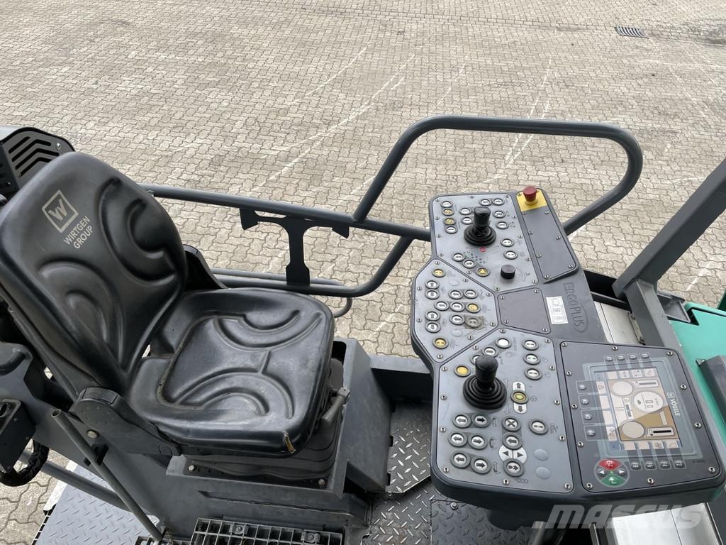 Vögele SUPER 1300-3I Машини за асфалт