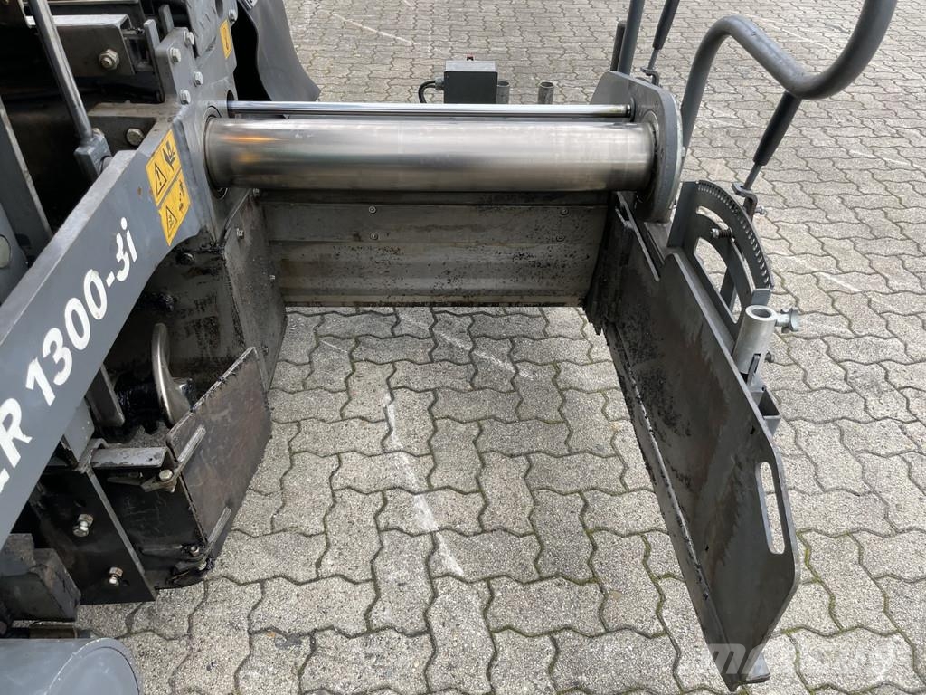Vögele SUPER 1300-3I Машини за асфалт