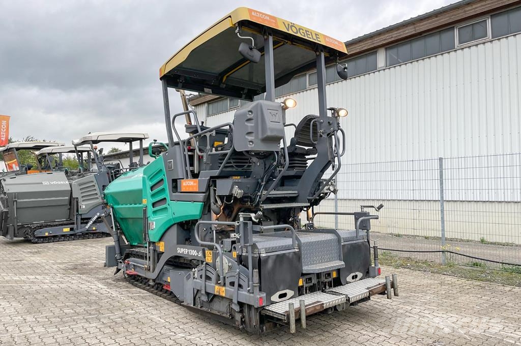Vögele SUPER 1300-3I Машини за асфалт