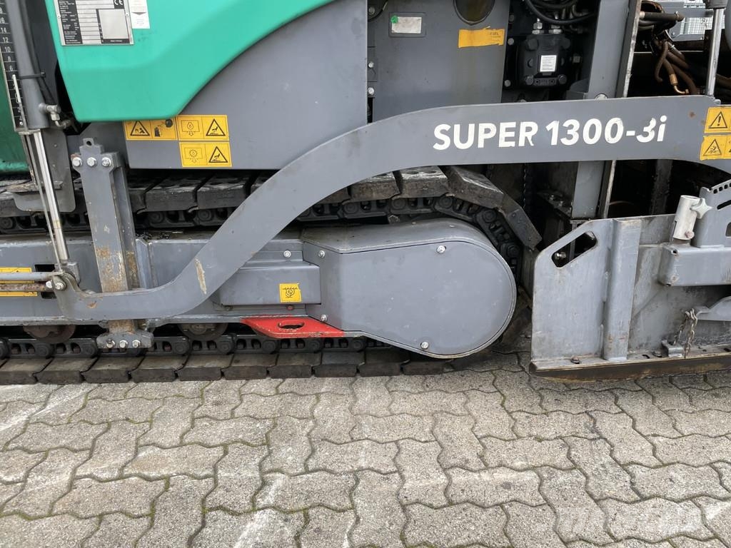 Vögele SUPER 1300-3I Машини за асфалт