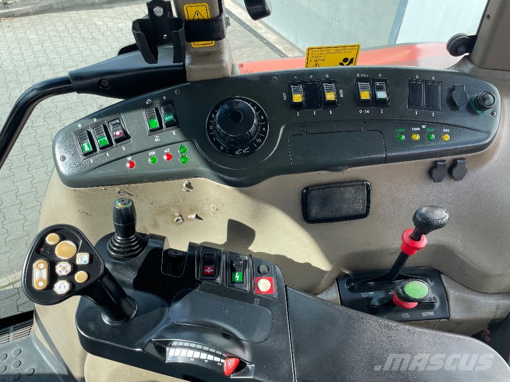 Case IH CVX 170 Traktorji