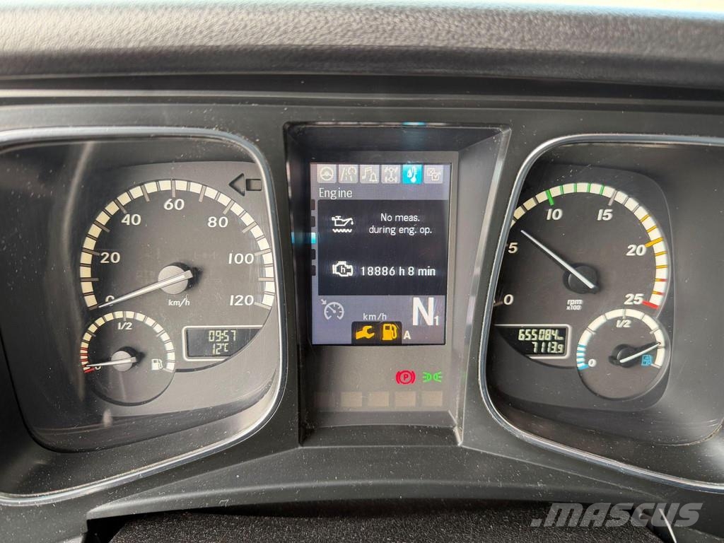 Mercedes-Benz ACTROS 2545 6X2 EURO6 + DOUBLE FLOOR BOX Animal transport trucks