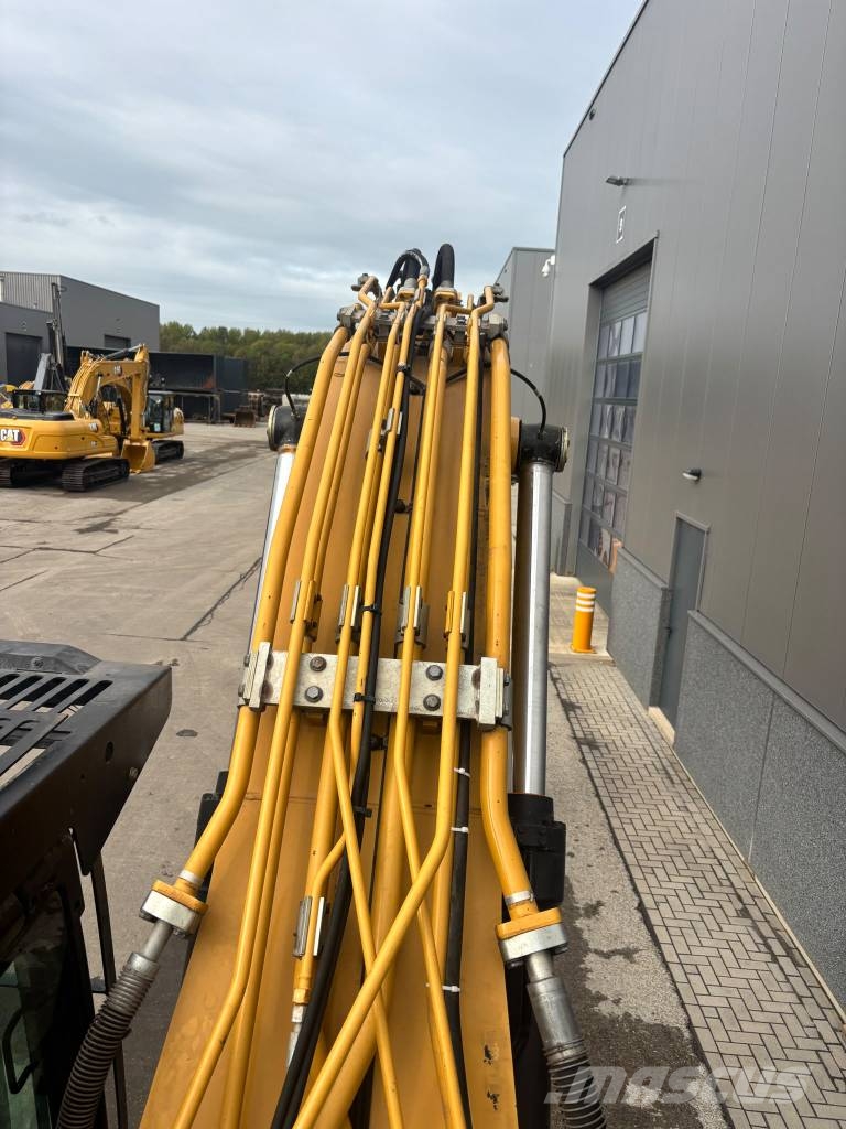 CAT 330 F L N OQ 80 Vikšriniai ekskavatoriai