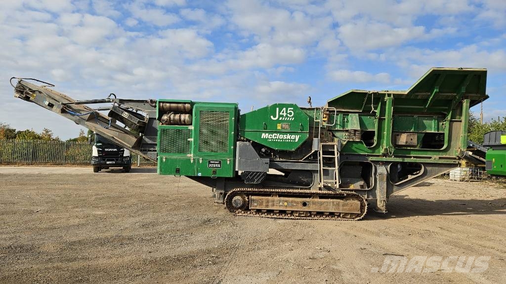 McCloskey J45 Trituradoras