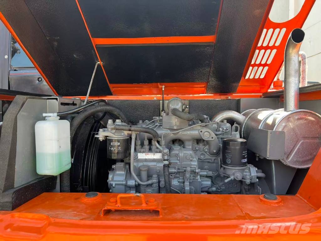 Hitachi ZX 70, China - Mascus UK