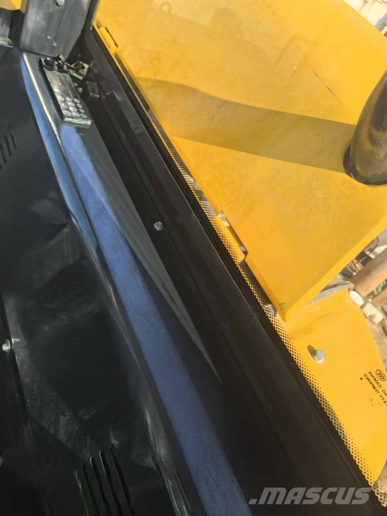 Komatsu PC 58 Εκσκαφείς με ερπύστριες