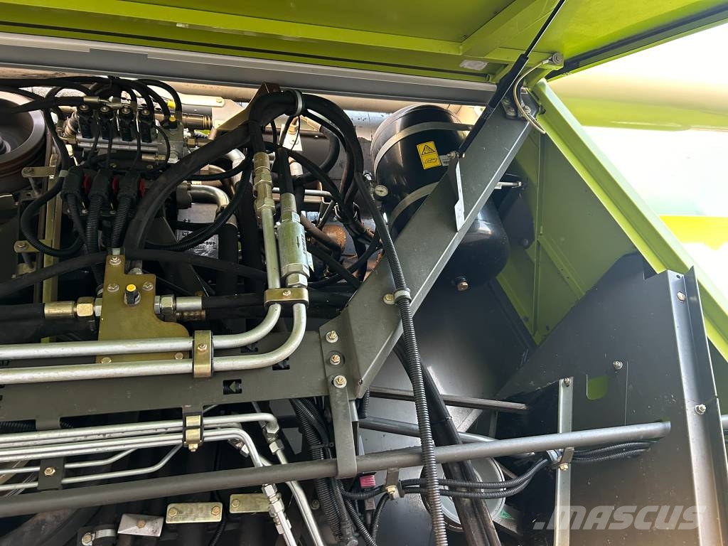 CLAAS Lexion 760 Kombajni