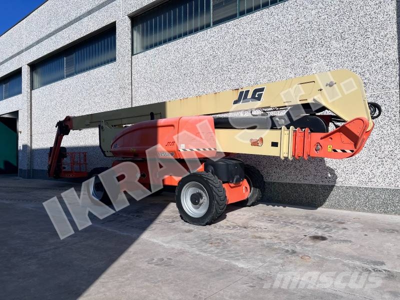 JLG 1250 AJP Съчленени стрелови подемници