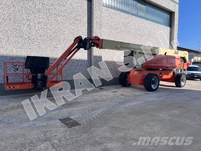 JLG 1250 AJP Съчленени стрелови подемници