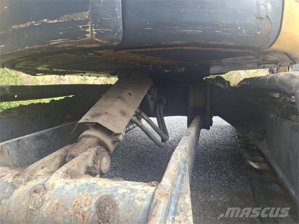 Komatsu PC 80MR-3 Excavadoras 7t - 12t