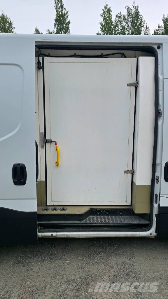 Iveco Daily 35S16 2.3 Kylmä-/Lämpökorit