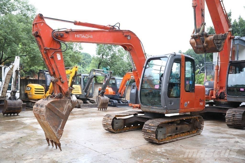 Hitachi ZX 70 Bagri goseničarji