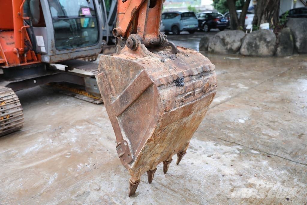 Hitachi ZX 70 Bagri goseničarji