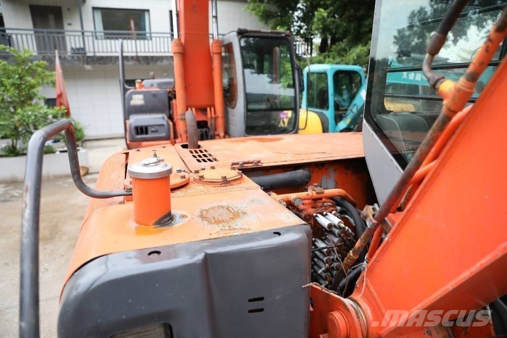 Hitachi ZX 70 Bagri goseničarji