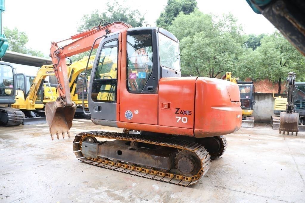 Hitachi ZX 70 Bagri goseničarji