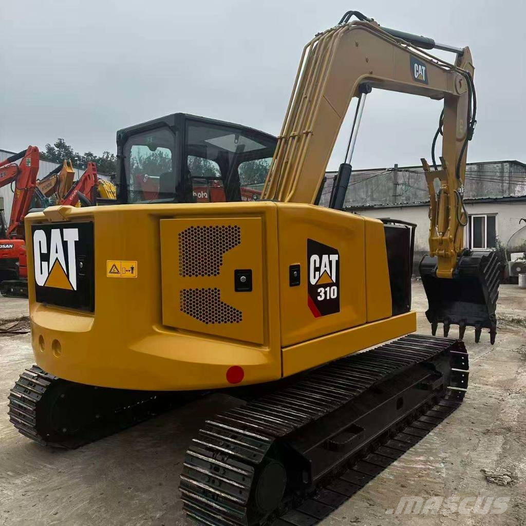 CAT 310 Mini pelle < 7t