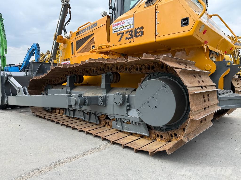 Liebherr PR 736 LGP بلدوزرات مجنزرة