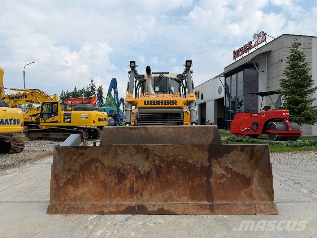 Liebherr PR 736 LGP بلدوزرات مجنزرة