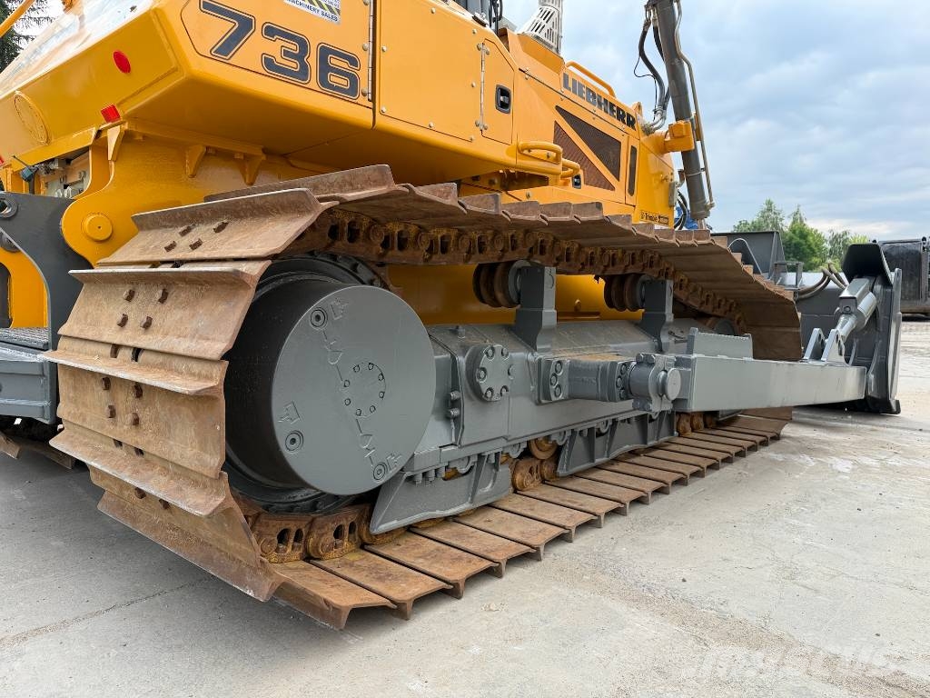 Liebherr PR 736 LGP بلدوزرات مجنزرة