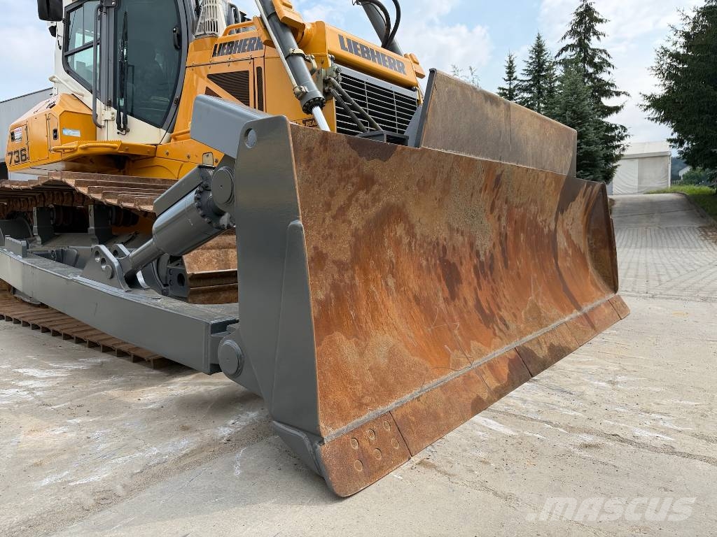 Liebherr PR 736 LGP بلدوزرات مجنزرة