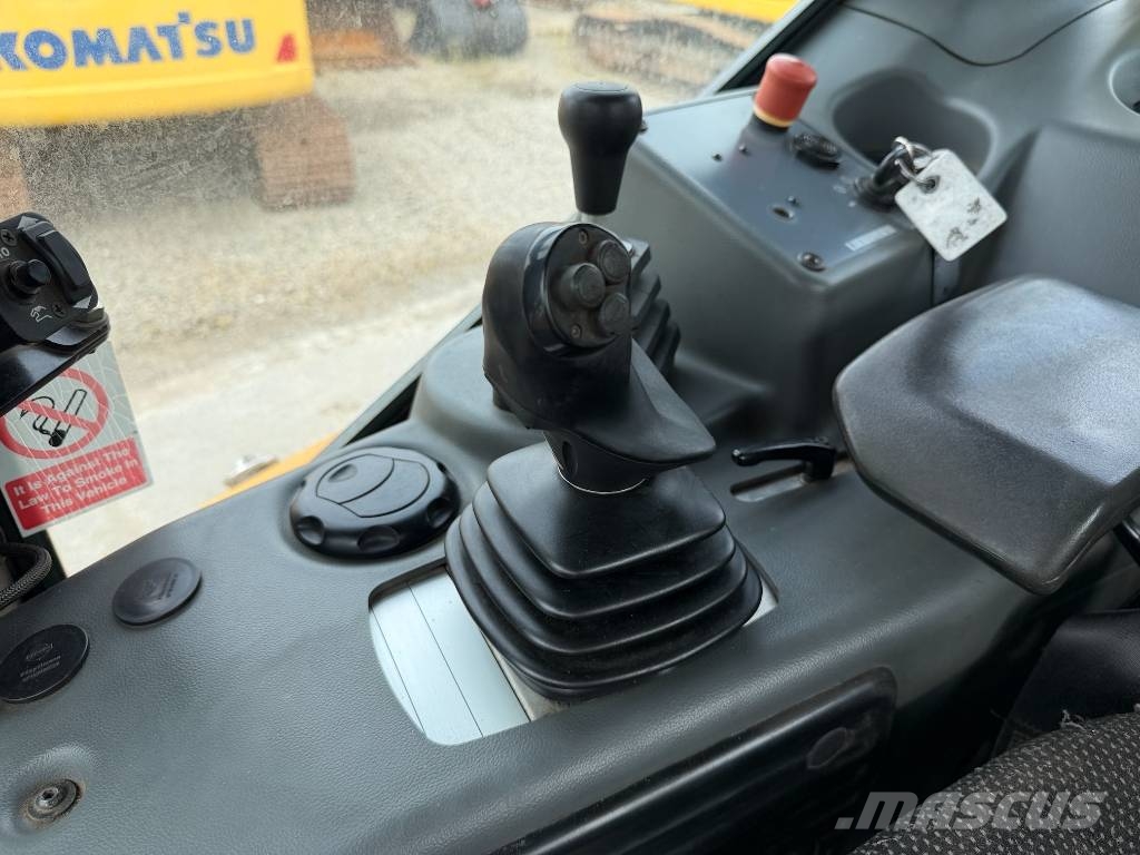 Liebherr PR 736 LGP بلدوزرات مجنزرة