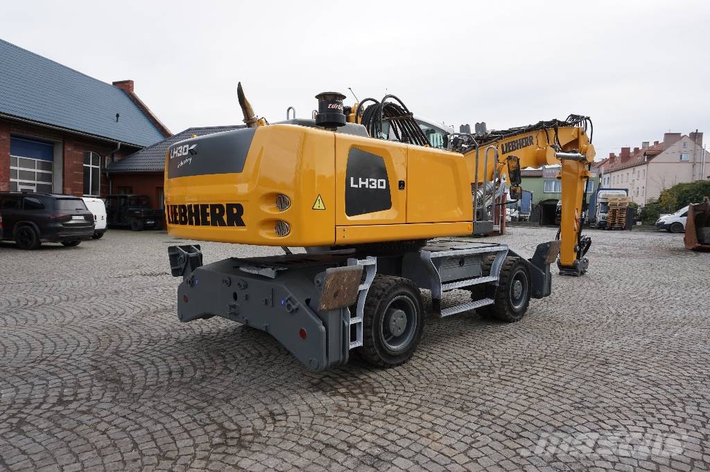 Liebherr LH 30 M Jätteenkäsittelijät