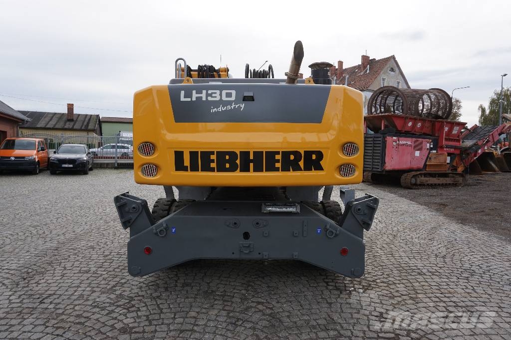 Liebherr LH 30 M Jätteenkäsittelijät
