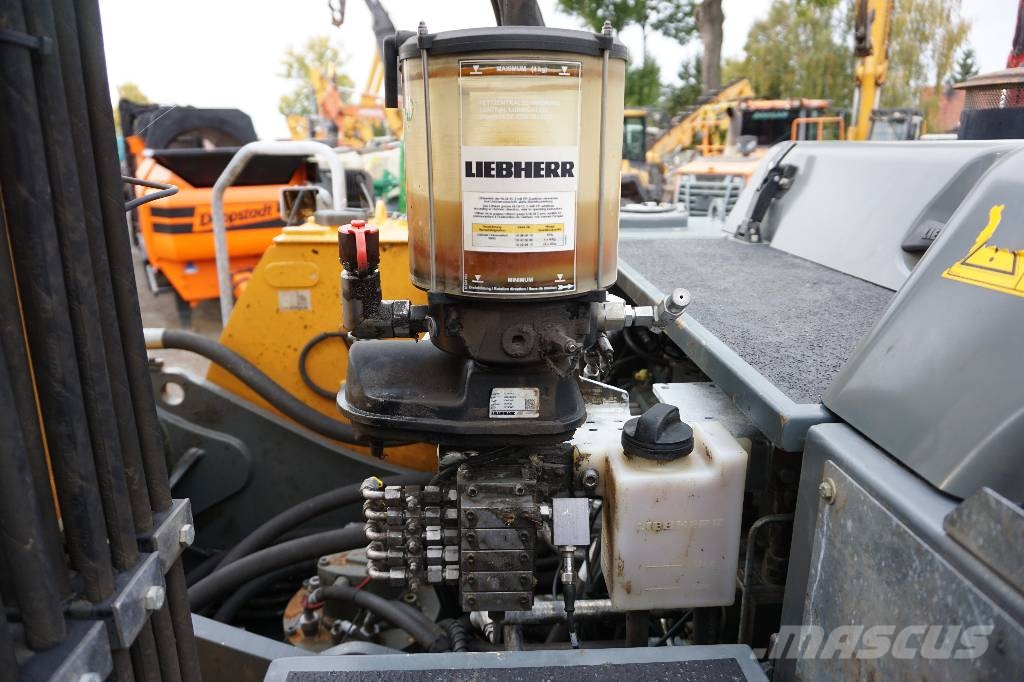 Liebherr LH 30 M Jätteenkäsittelijät