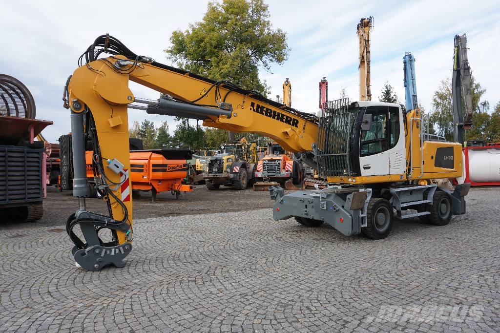 Liebherr LH 30 M Jätteenkäsittelijät