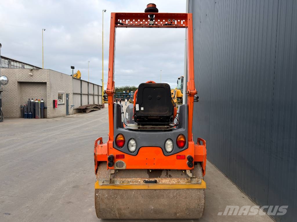Hamm HD12 VV Dvojni valjarji