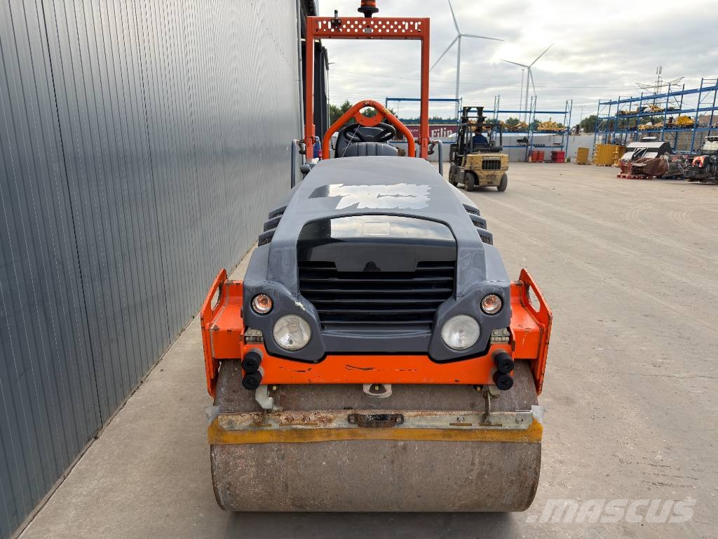 Hamm HD12 VV Dvojni valjarji