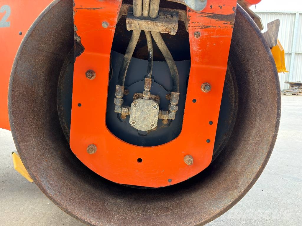 Hamm HD12 VV Dvojni valjarji