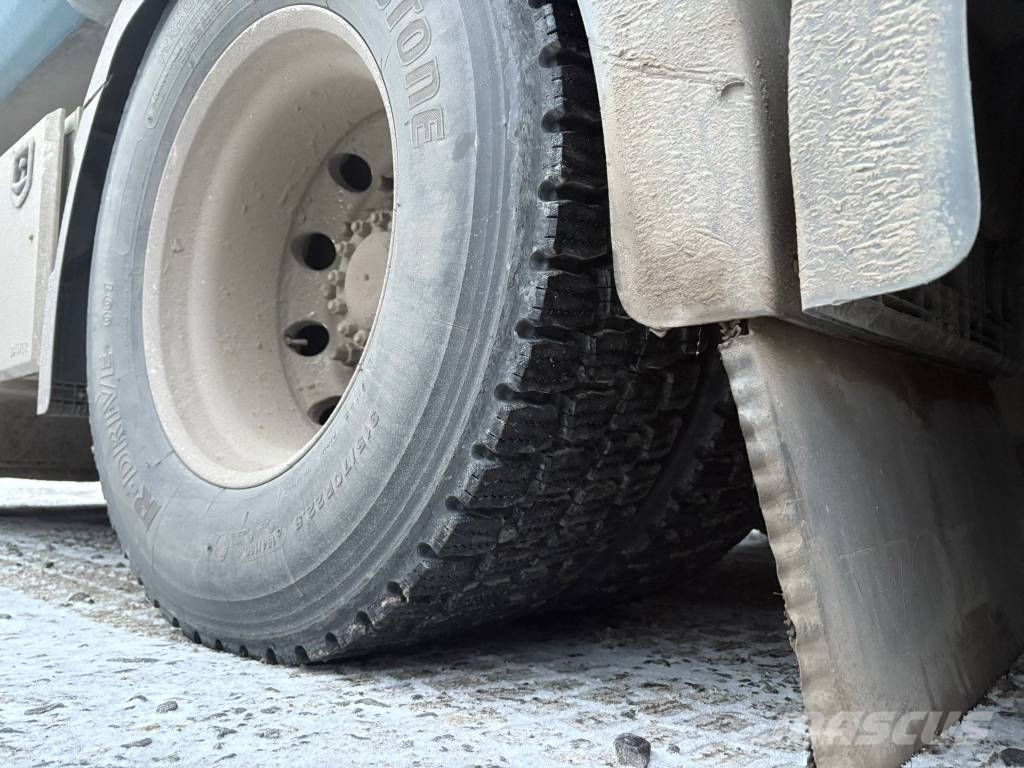 Volvo FH 16 660 شاحنات قلابة