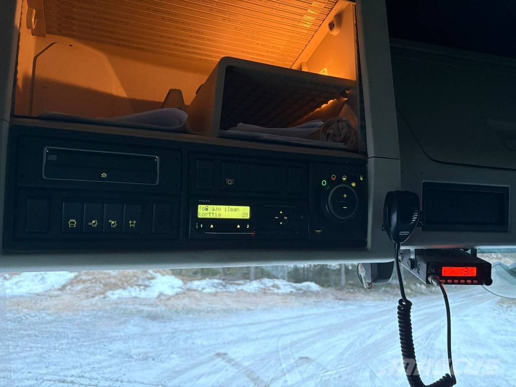 Volvo FH 16 660 شاحنات قلابة