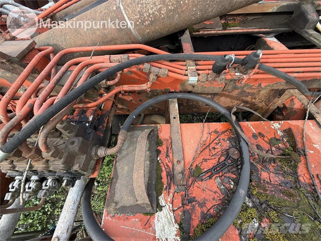 Scania P 113 HL 6X2 42 Camion ampliroll