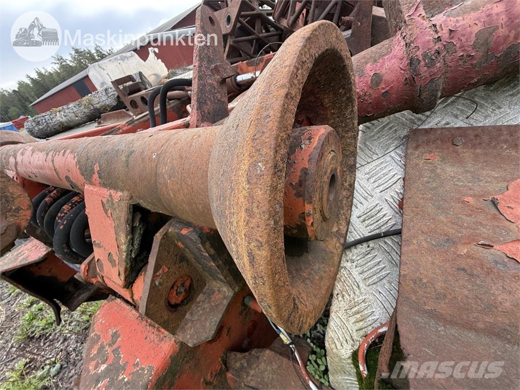 Scania P 113 HL 6X2 42 Camion ampliroll