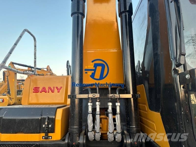 Sany SY 215 C Raupenbagger