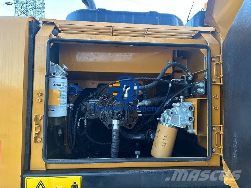 Sany SY 215 C Raupenbagger