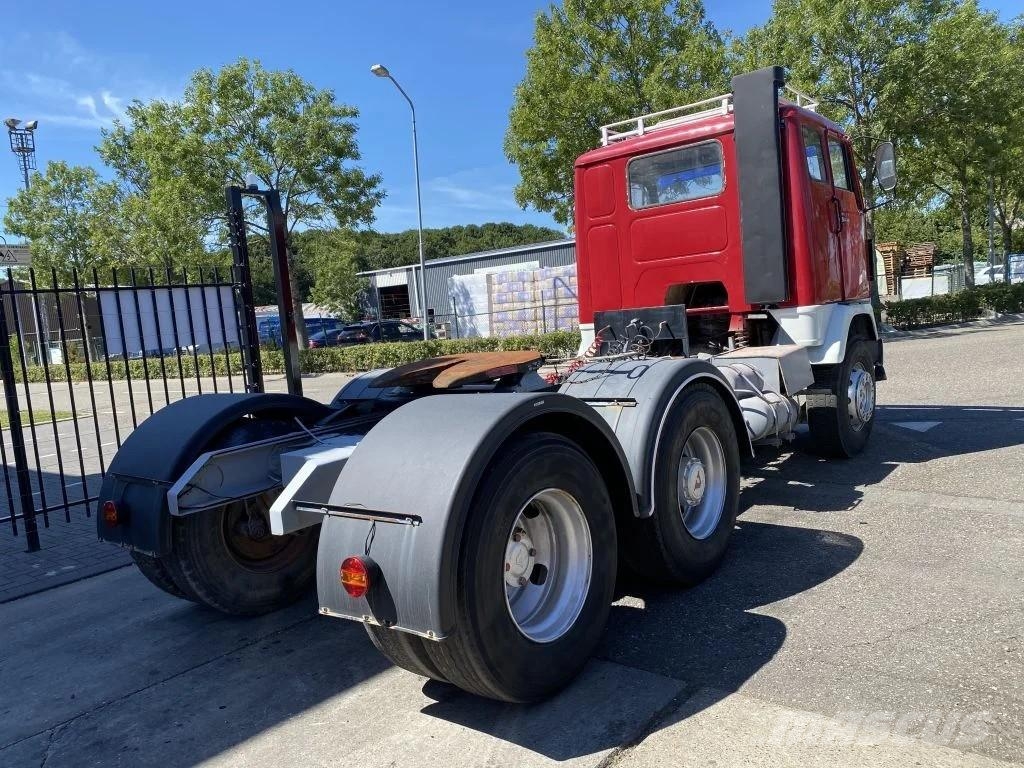 Volvo F 89 6X2 TURBO6 曳引機組件
