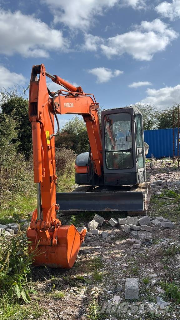 Hitachi ZX55UR حفارات صغيرة أقل من 7 طن (حفارات صغيرة)