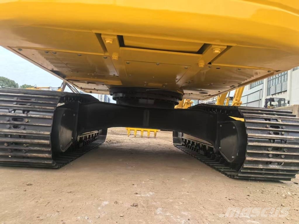 Komatsu PC 220-8 Εκσκαφείς με ερπύστριες