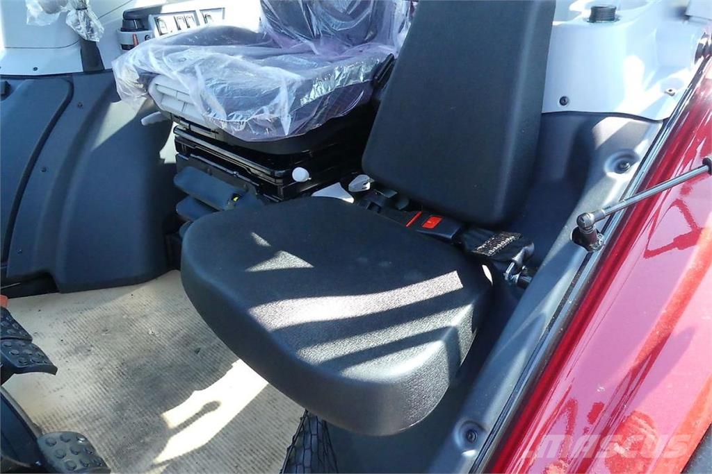 Valtra A 105 H4 الجرارات