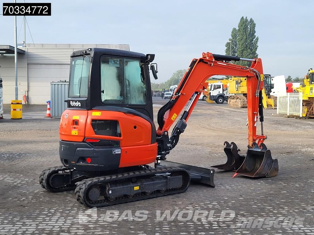 Kubota U36 -4 3 Buckets Minigraafmachines < 7t